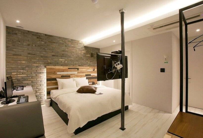 Hotel Yaja Siheung Jeongwang Branch