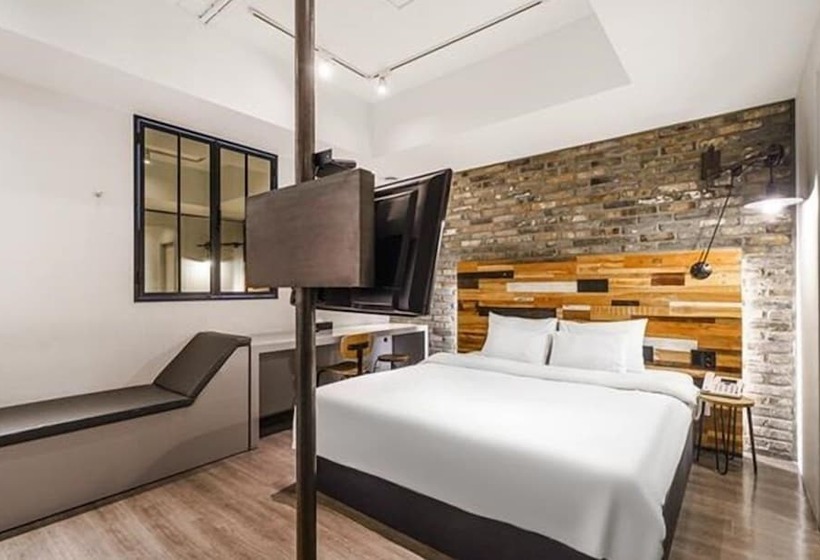 Hotel Yaja Siheung Jeongwang Branch