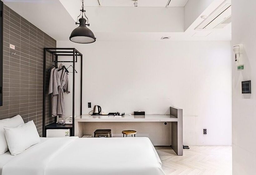 Hotel Yaja Siheung Jeongwang Branch