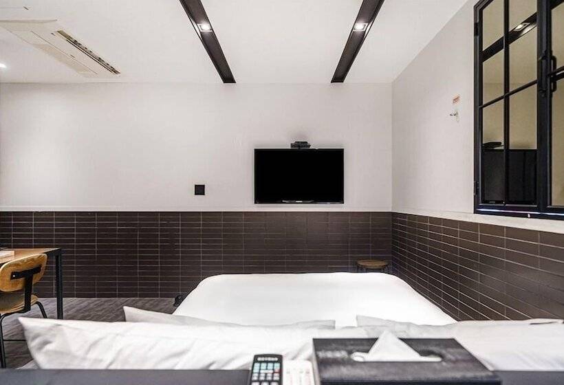 Hotel Yaja Siheung Jeongwang Branch