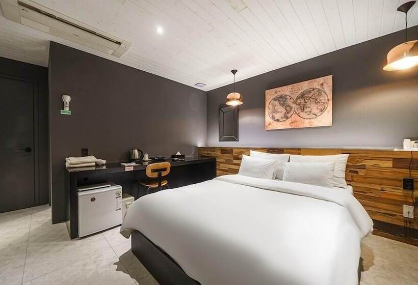 Hotel Yaja Siheung Jeongwang Branch