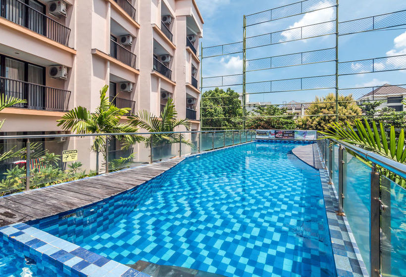 ホテル Zen Rooms Raya Kuta 3