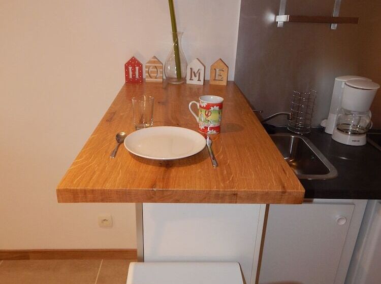 Le Mas Des Roches à Velaux