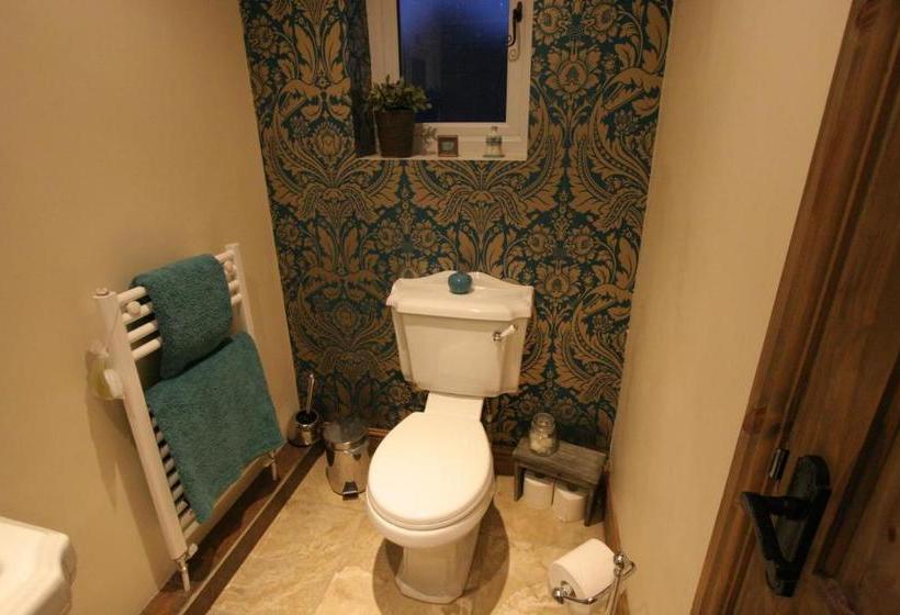 مبيت وإفطار Lime Tree Cottage