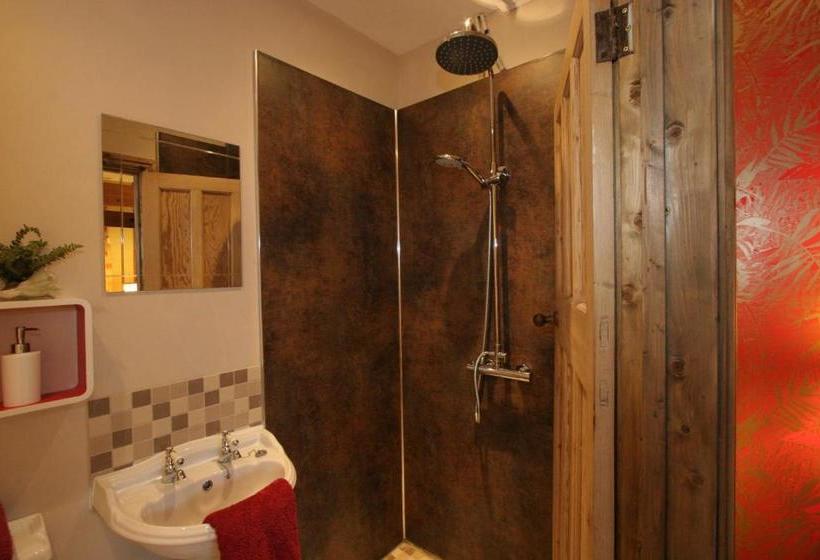 مبيت وإفطار Lime Tree Cottage