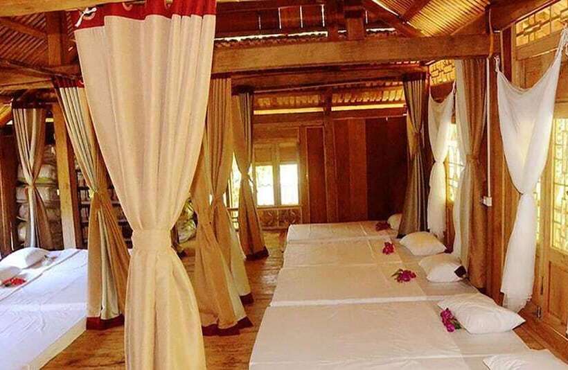 Zostay Homestay Adults Only Hostel