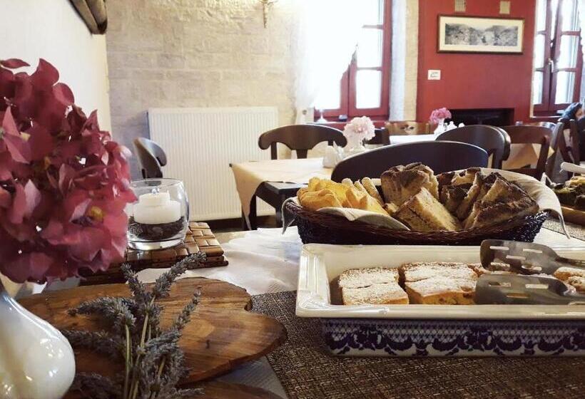 Meliteion Traditional