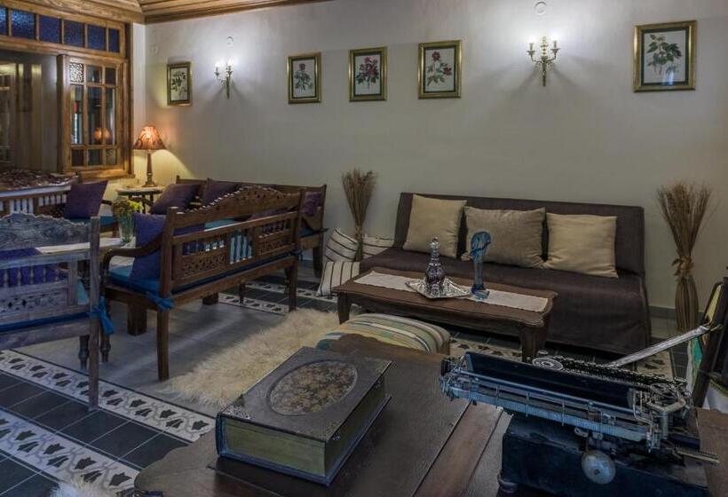 Meliteion Traditional