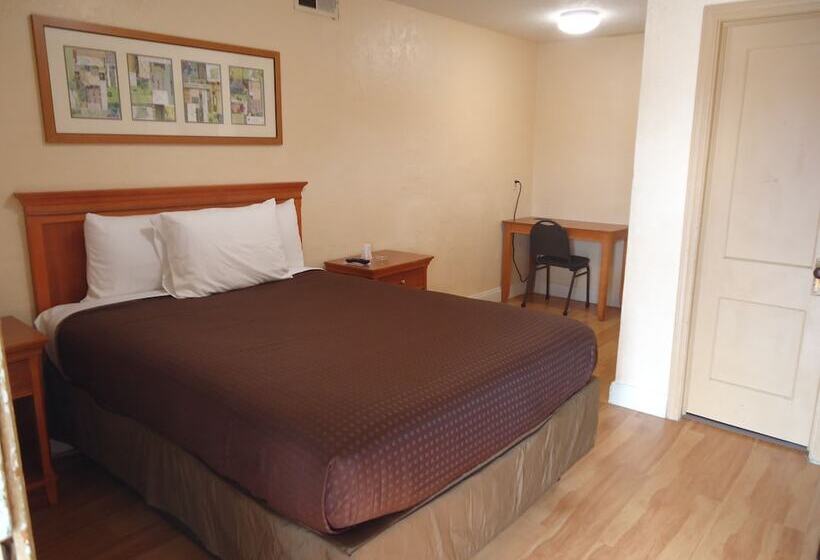 فندق على الطريق Budget Inn