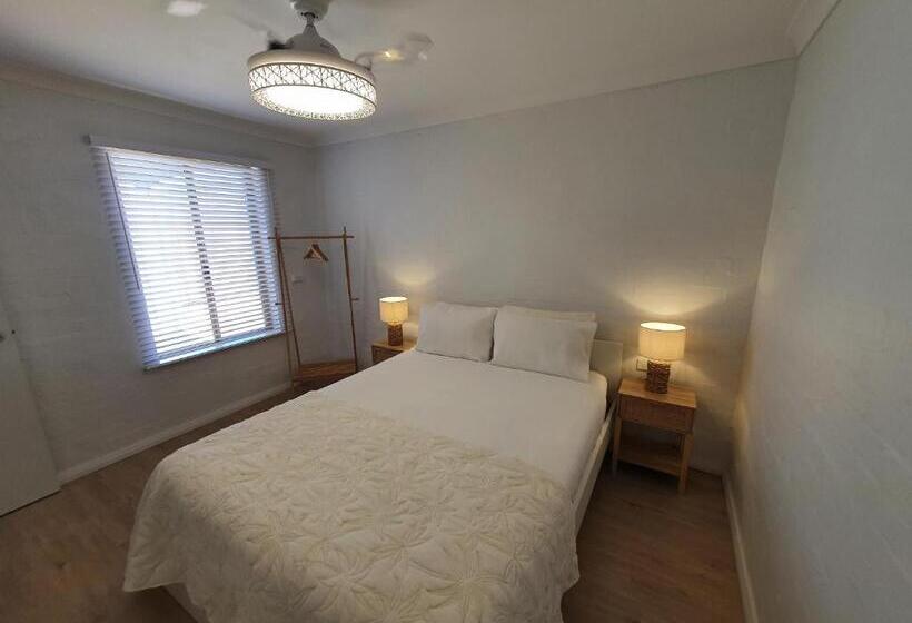 مُتل The African Reef