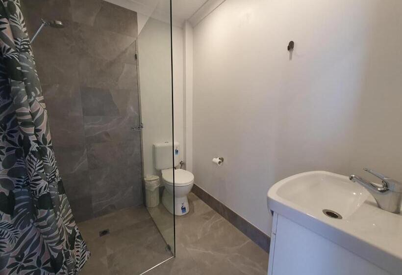 مُتل The African Reef