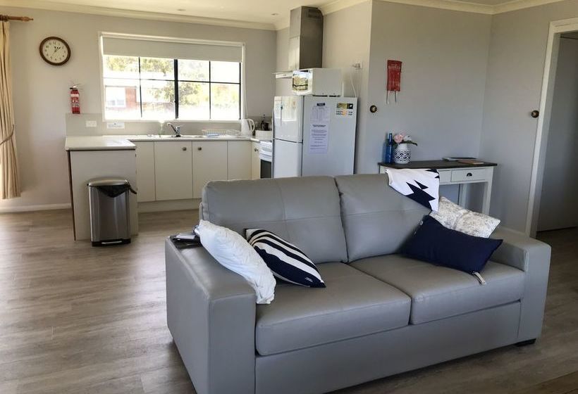 Omaroo Cottage Bruny Island