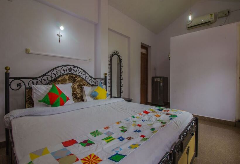 Oyo 16923 Home Graceful Studio