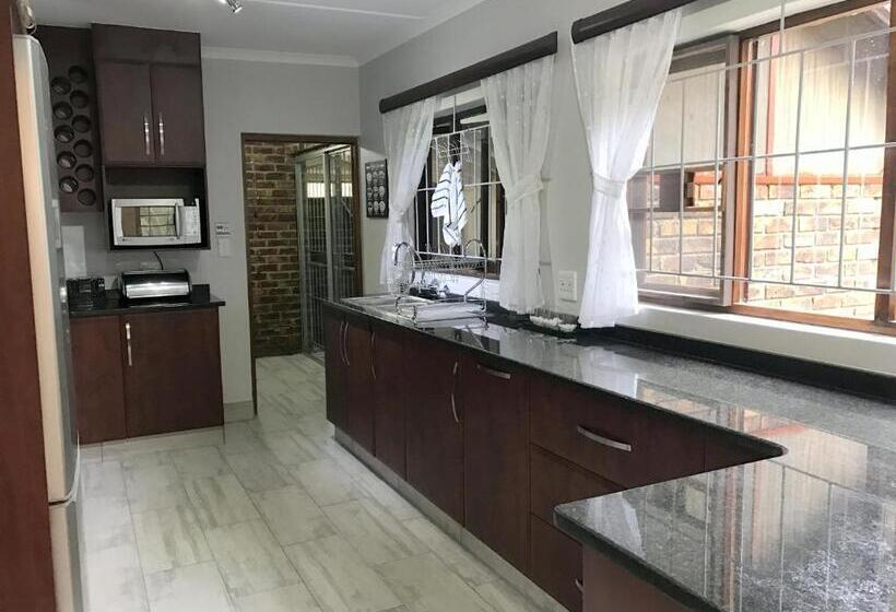 Pelican S Nest Holiday Home St Lucia