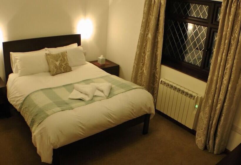 بنسيون Bay Lodge