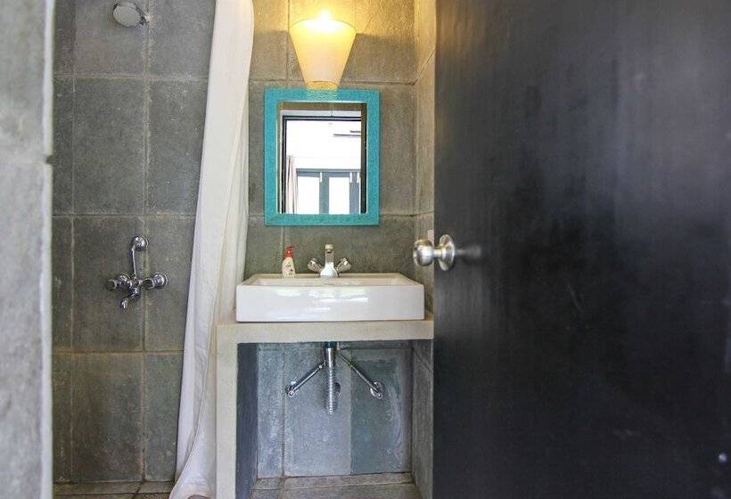 פנסיון Casa Azure