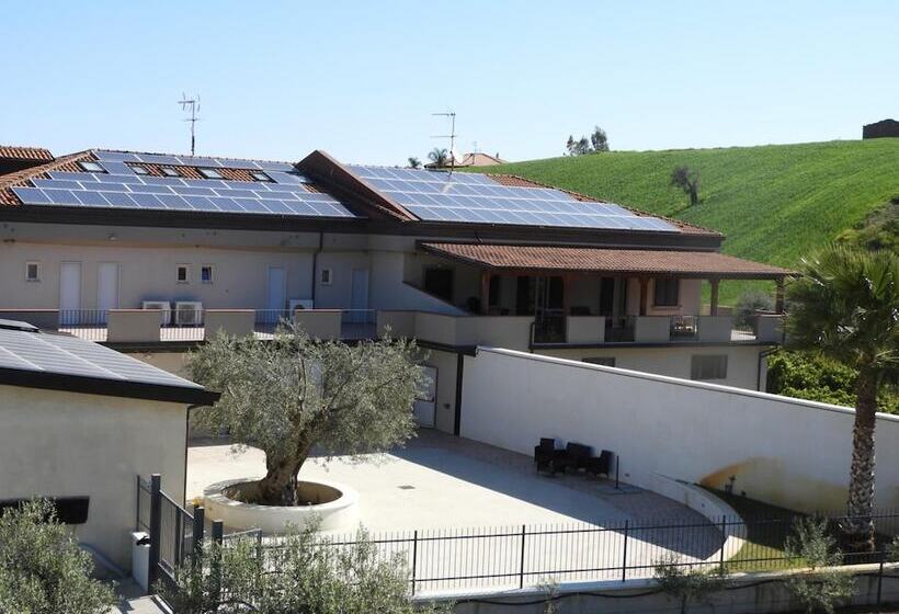 پانسیون Casale Marcalia Bed & Breakfast