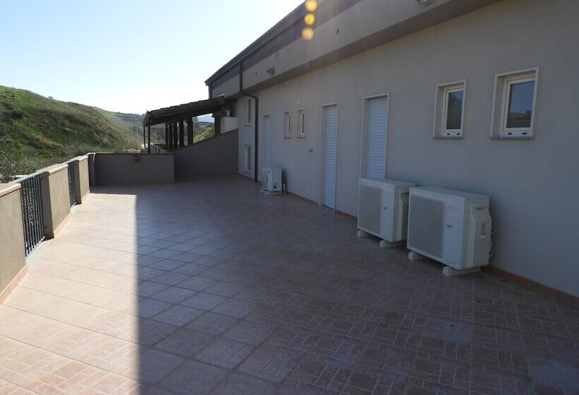 پانسیون Casale Marcalia Bed & Breakfast