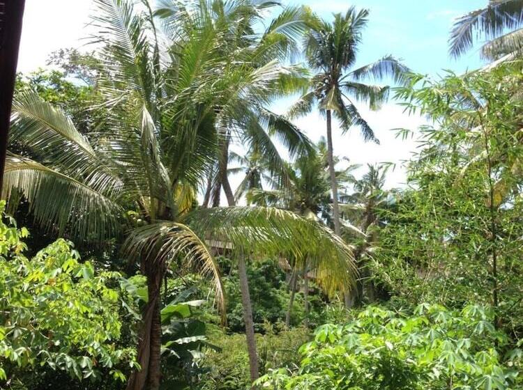 פנסיון Cebluk Sari Homestay