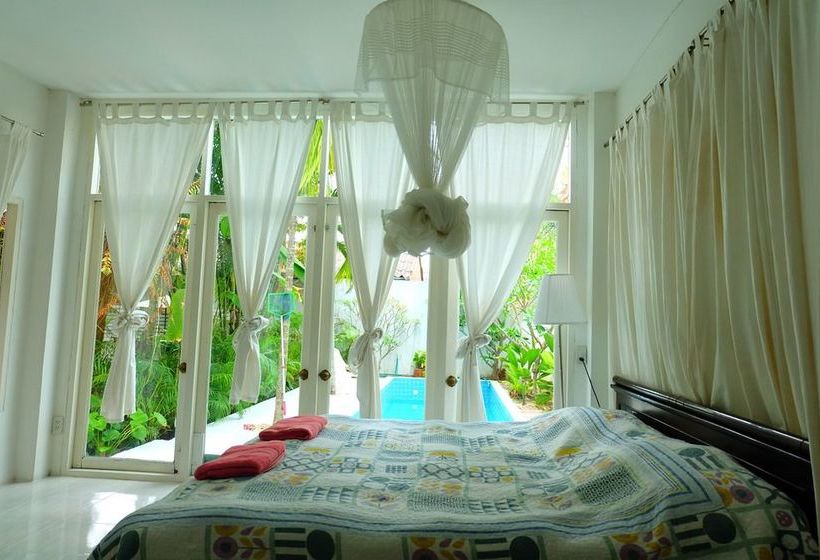 펜션 Franjipani Home
