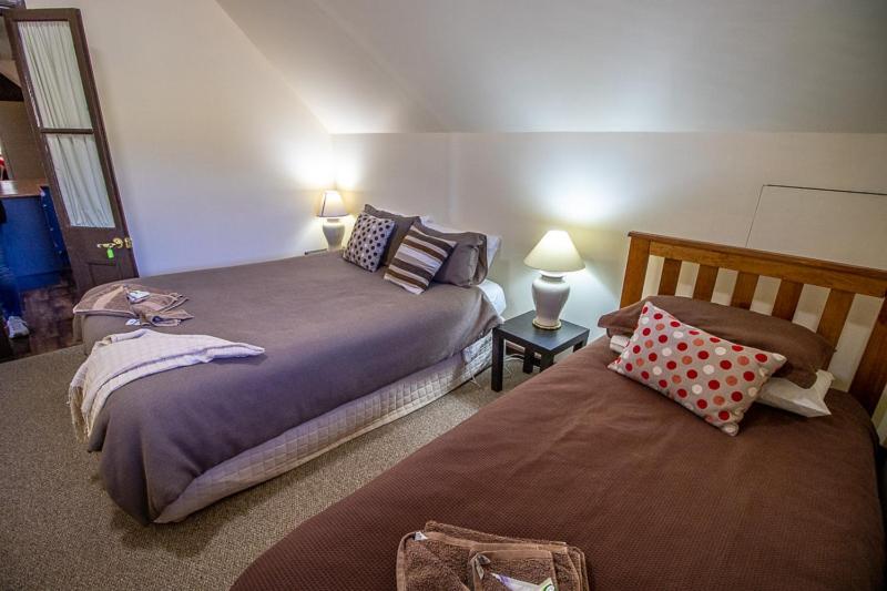 פנסיון Gold Mine Guest House And Cafe