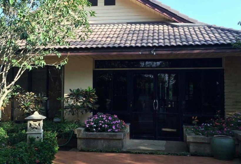 بنسيون Krisawan Resort