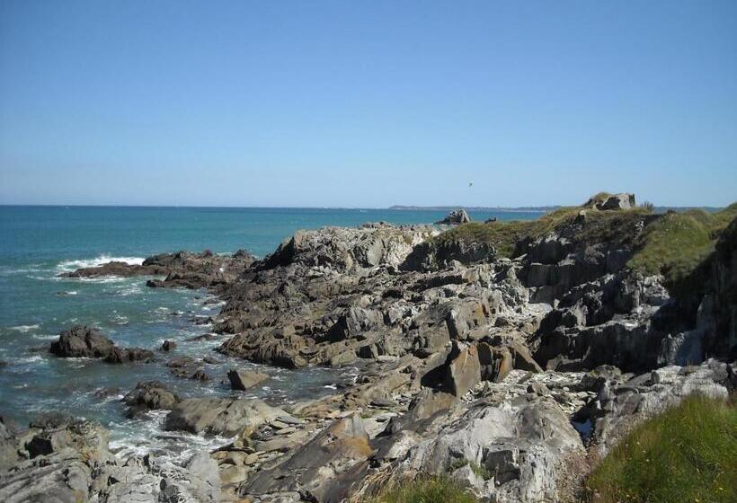 膳宿费 L Escale Evel Er Gêr