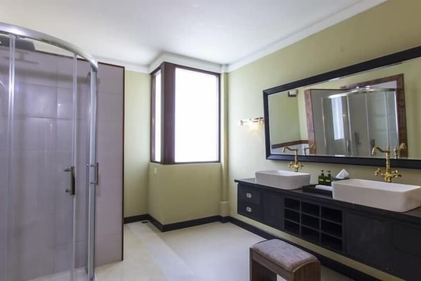 پانسیون Marina Boutique