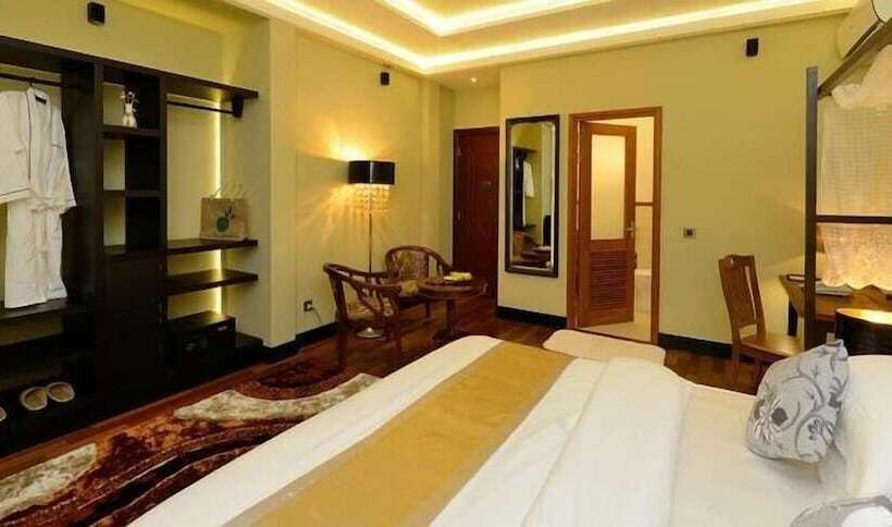 پانسیون Marina Boutique