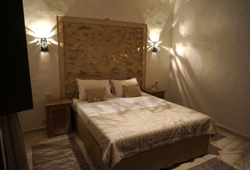 بنسيون Menzel Marhaba