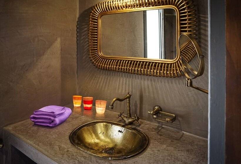 بنسيون Menzel Marhaba