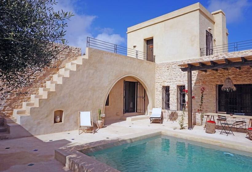 بنسيون Menzel Marhaba