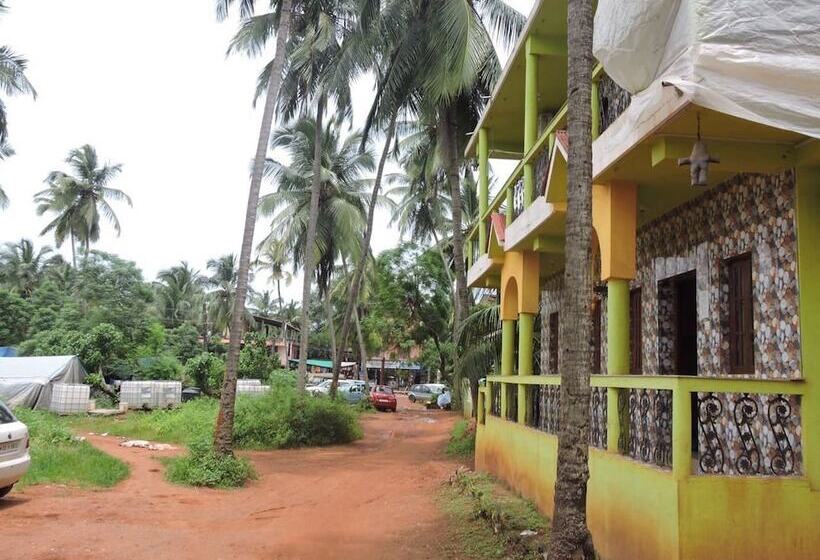 펜션 Monica Guest House