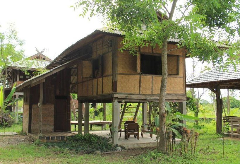 بنسيون Oeychandha Villa