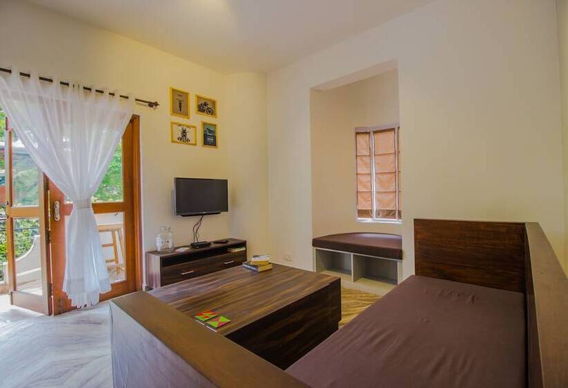 Пансион Oyo 11901 Home Bikers Paradise 2bhk Candolim