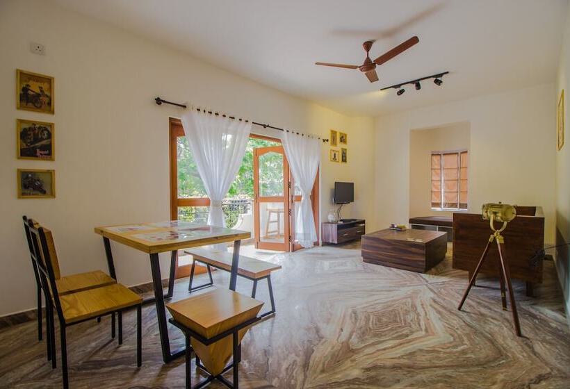 Пансион Oyo 11901 Home Bikers Paradise 2bhk Candolim