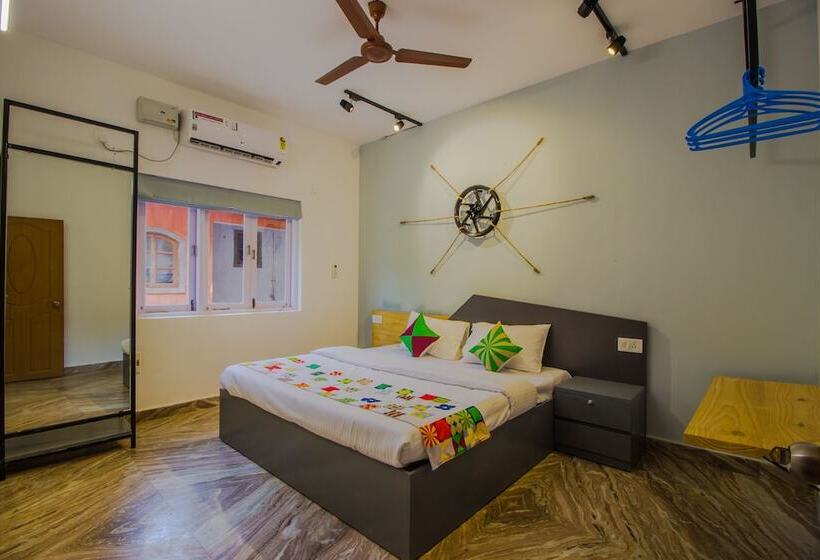 Пансион Oyo 11901 Home Bikers Paradise 2bhk Candolim