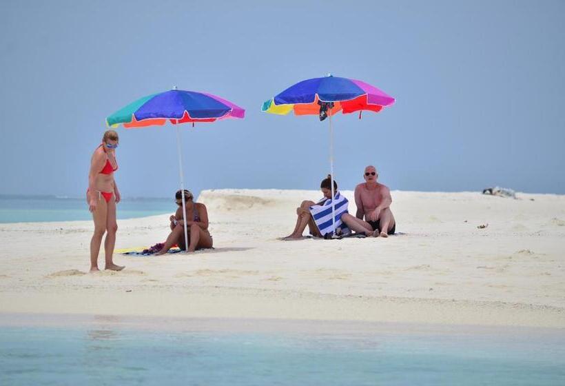 پانسیون Paguro Beach Inn