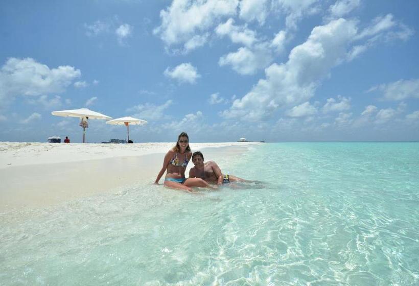 پانسیون Paguro Beach Inn