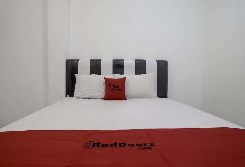 膳宿费 Reddoorz Near Poncol Station