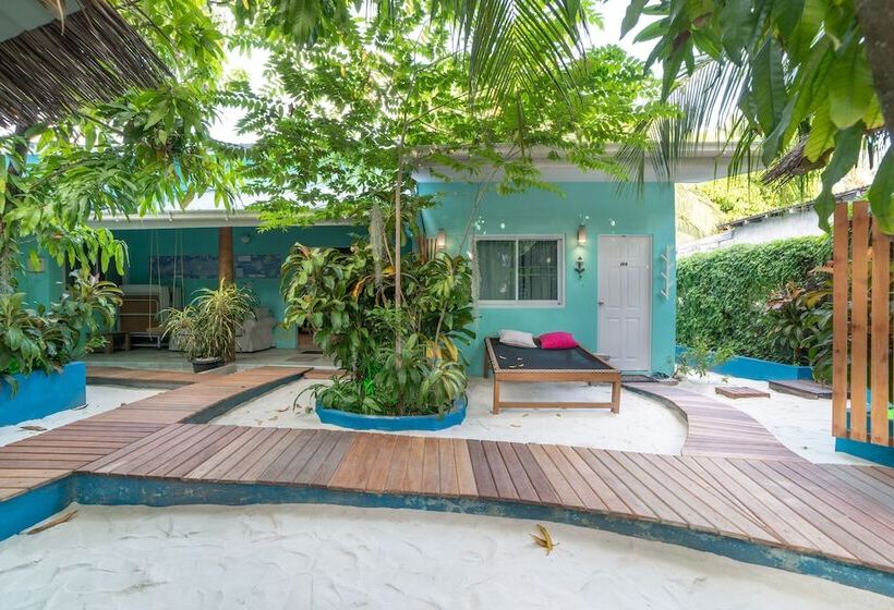 پانسیون Sealavie Inn