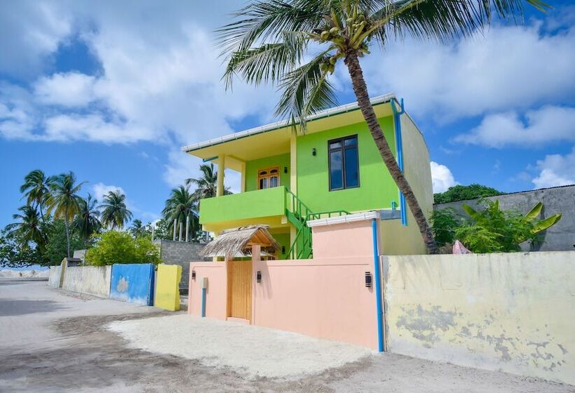 پانسیون Thundee Inn