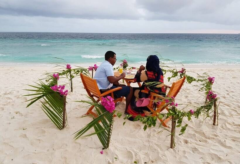 پانسیون Thundee Inn