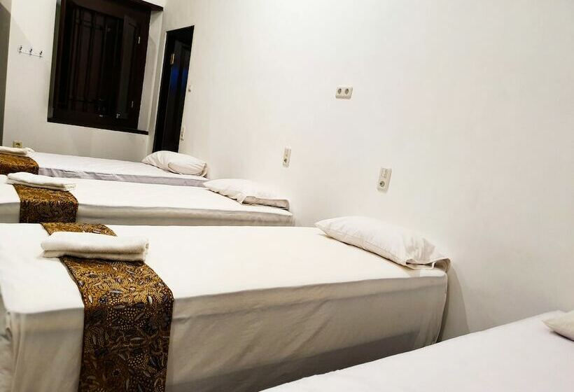 ペンション Tiongkok Kecil Heritage Lasem