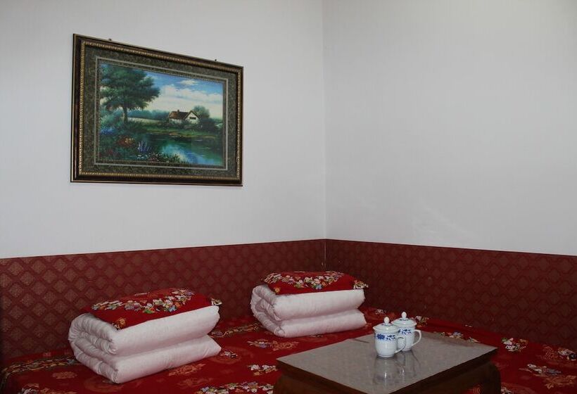 Пансион Zhiyuan Homestay Ancient City North Gate