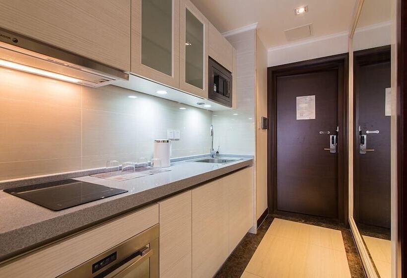 Qingdao Jinshan We Holiday Apt Wusi