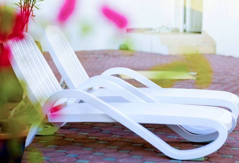 Remas Hotel Suites   Al Khoudh, Seeb, Muscat