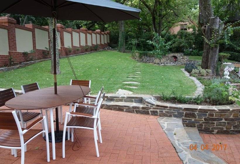 Sherwoode Bed And Breakfast