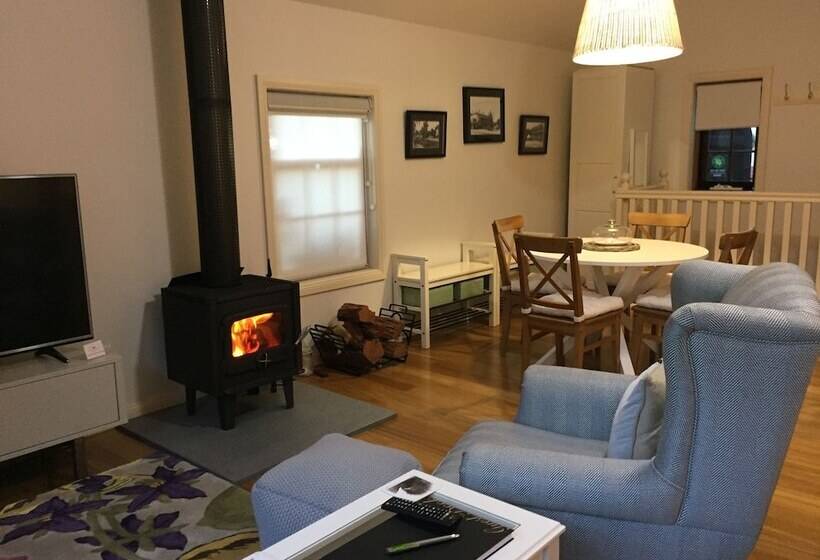 Sherwoode Bed And Breakfast