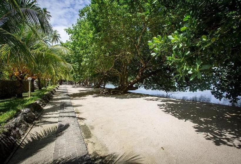 Tawali Leisure & Dive Resort